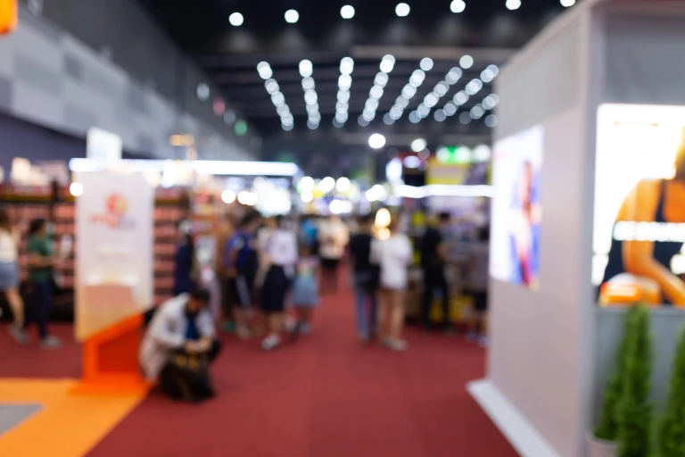 zabudowa stoisk targowych