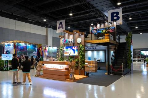 stoiska targowe ze strefą demo