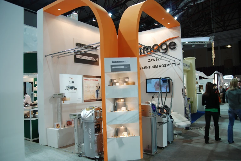 stoiska wystawowe 2008